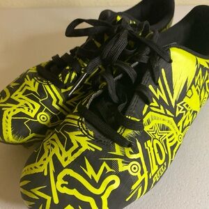 Puma Yellow and Black Sneakers with Graffiti Design US 2